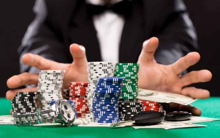 The Art of Going “All-In” - Online Poker Guide