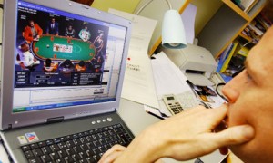 play online poker